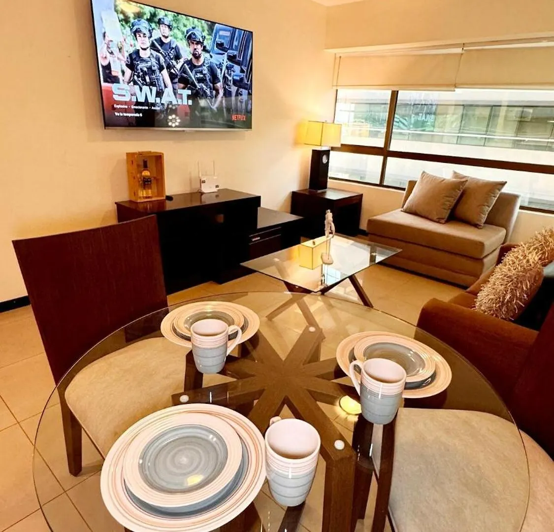 Ecuabook Family Apartment Airport 504 Guayaquil
