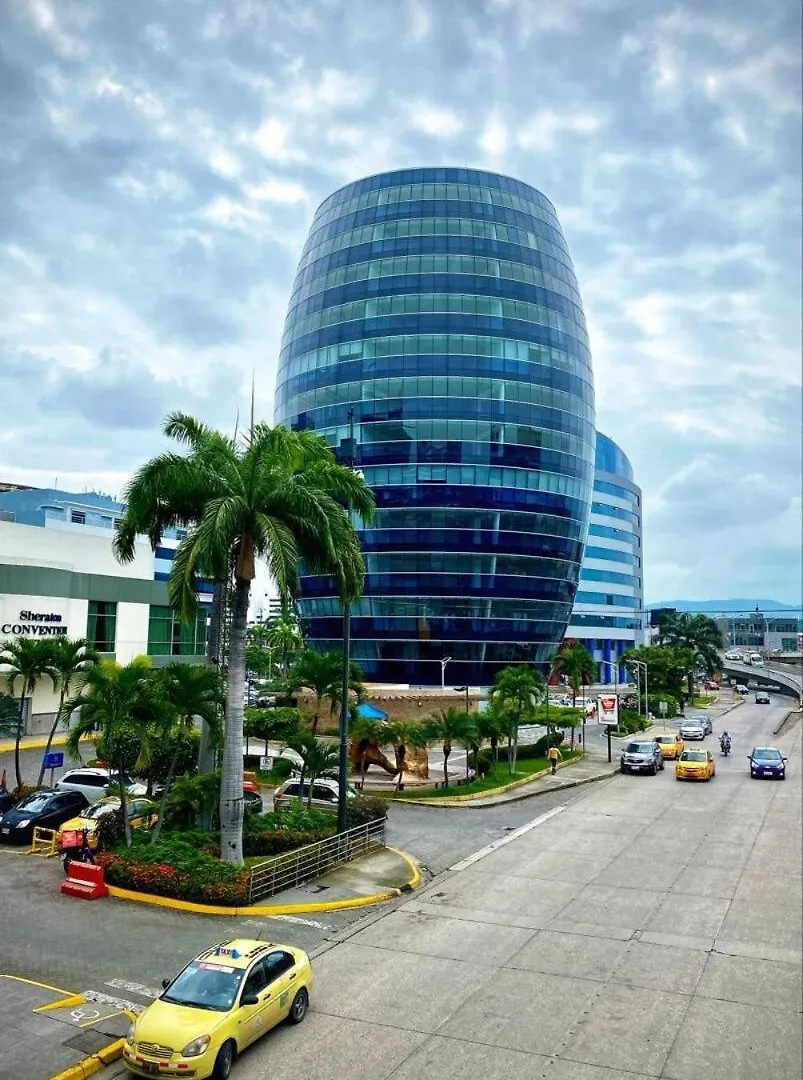 Ecuabook Family Apartment Airport 504 Guayaquil 0*,  Ecuador